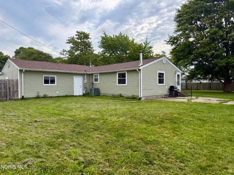 Tiny photo for 27488 Ayersville Pleasant Bend Road, Defiance, OH 43512 (MLS # 10009665)