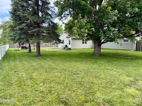 Tiny photo for 27488 Ayersville Pleasant Bend Road, Defiance, OH 43512 (MLS # 10009665)