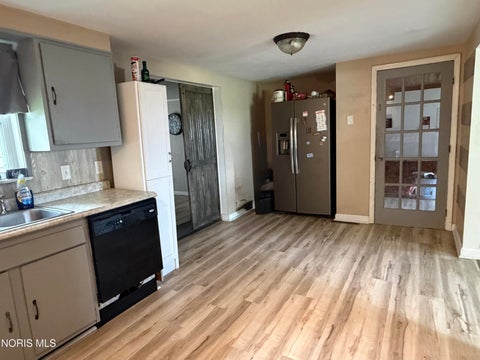 Tiny photo for 27488 Ayersville Pleasant Bend Road, Defiance, OH 43512 (MLS # 10009665)
