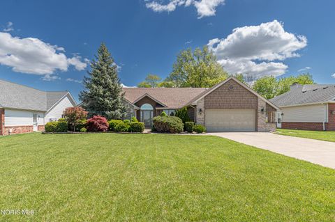 Tiny photo for 917 S Lallendorf Road, Oregon, OH 43616 (MLS # 10007569)
