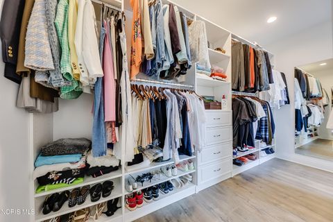 Tiny photo for 940 Fairway Lane, Wauseon, OH 43567 (MLS # 10005253)