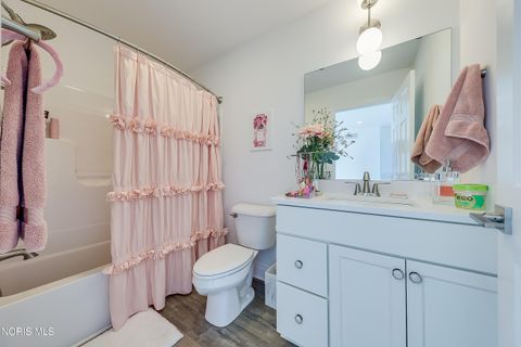 Tiny photo for 940 Fairway Lane, Wauseon, OH 43567 (MLS # 10005253)