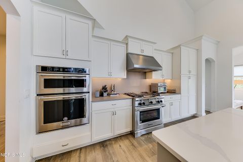 Tiny photo for 940 Fairway Lane, Wauseon, OH 43567 (MLS # 10005253)