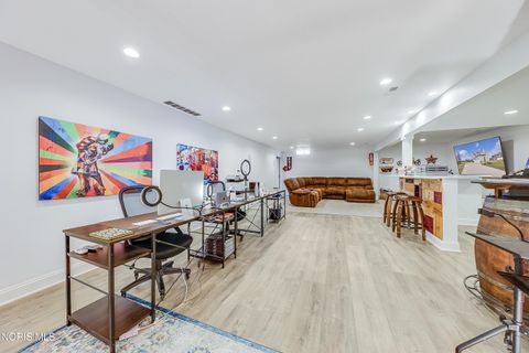 Tiny photo for 940 Fairway Lane, Wauseon, OH 43567 (MLS # 10005253)