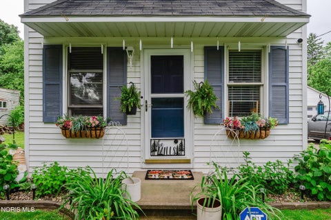 Tiny photo for 308 S Garrett Street, Nevada, OH 44849 (MLS # 10008603)