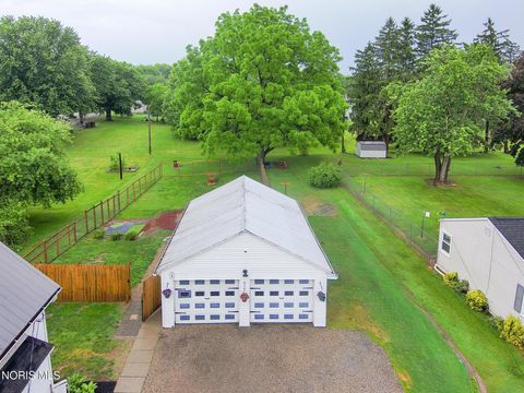 Tiny photo for 308 S Garrett Street, Nevada, OH 44849 (MLS # 10008603)