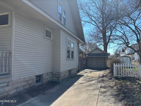 Tiny photo for 316 E Oak Street, Wauseon, OH 43567 (MLS # 10004947)