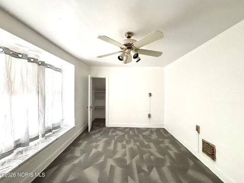 Tiny photo for 1950 Calumet Avenue, Toledo, OH 43607 (MLS # 10002740)