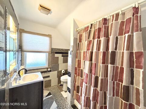 Tiny photo for 1950 Calumet Avenue, Toledo, OH 43607 (MLS # 10002740)