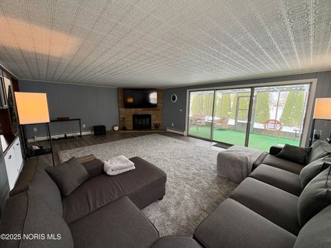 Tiny photo for 167 E Van Meter Drive, Tiffin, OH 44883 (MLS # 10002026)