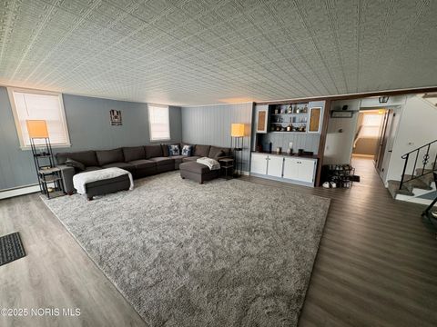 Tiny photo for 167 E Van Meter Drive, Tiffin, OH 44883 (MLS # 10002026)