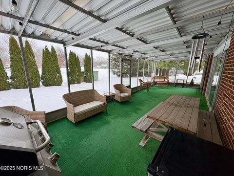 Tiny photo for 167 E Van Meter Drive, Tiffin, OH 44883 (MLS # 10002026)