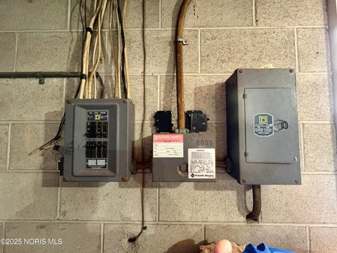 Tiny photo for 167 E Van Meter Drive, Tiffin, OH 44883 (MLS # 10002026)