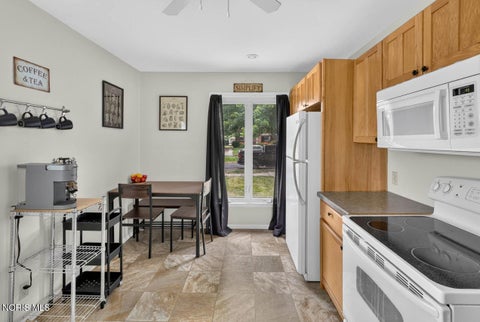 Tiny photo for 3548 Kershaw Avenue, Toledo, OH 43613 (MLS # 10009333)