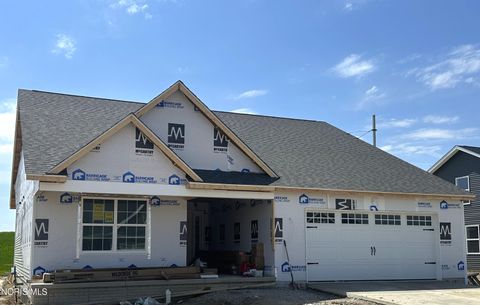 Photo of 15285 Cypress Drive, Perrysburg, OH 43551 (MLS # 10006687)