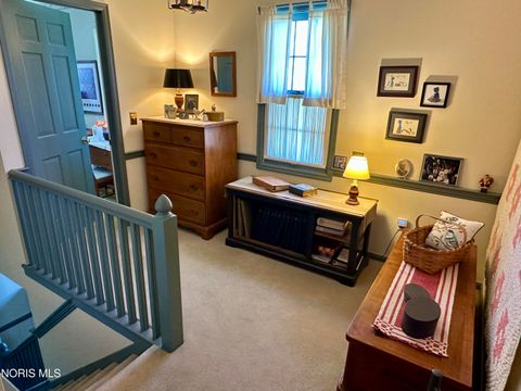 Tiny photo for 77 Back Bay Road, Bowling Green, OH 43402 (MLS # 10006416)