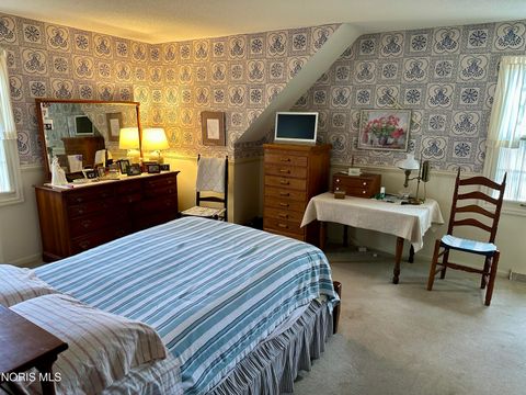 Tiny photo for 77 Back Bay Road, Bowling Green, OH 43402 (MLS # 10006416)