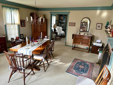 Tiny photo for 77 Back Bay Road, Bowling Green, OH 43402 (MLS # 10006416)