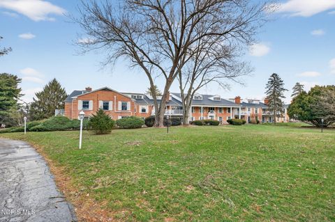 Tiny photo for 5679 Monroe Street #Unit 212, Sylvania, OH 43560 (MLS # 10006695)