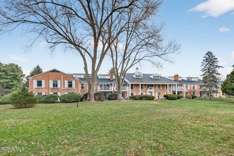 Tiny photo for 5679 Monroe Street #Unit 212, Sylvania, OH 43560 (MLS # 10006695)