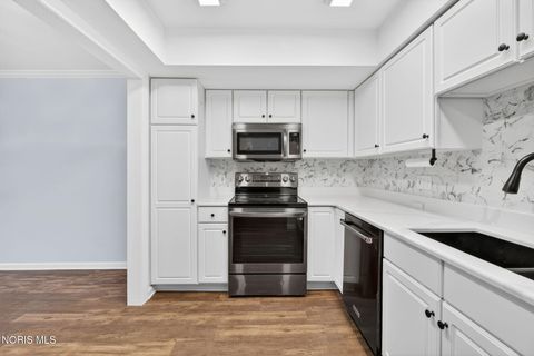 Tiny photo for 5679 Monroe Street #Unit 212, Sylvania, OH 43560 (MLS # 10006695)