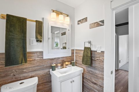 Tiny photo for 2306 Eastbrook Drive, Toledo, OH 43613 (MLS # 10006173)