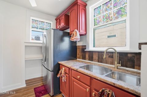 Tiny photo for 2306 Eastbrook Drive, Toledo, OH 43613 (MLS # 10006173)