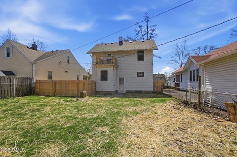 Tiny photo for 2306 Eastbrook Drive, Toledo, OH 43613 (MLS # 10006173)