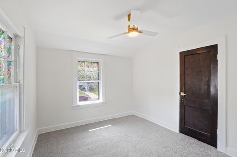 Tiny photo for 2306 Eastbrook Drive, Toledo, OH 43613 (MLS # 10006173)