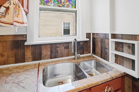 Tiny photo for 2306 Eastbrook Drive, Toledo, OH 43613 (MLS # 10006173)