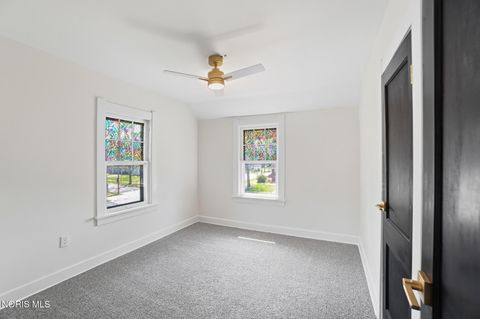 Tiny photo for 2306 Eastbrook Drive, Toledo, OH 43613 (MLS # 10006173)