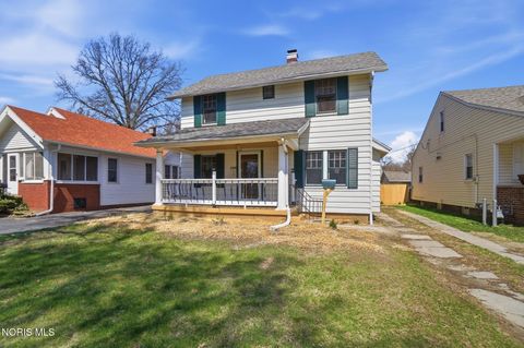 Tiny photo for 2306 Eastbrook Drive, Toledo, OH 43613 (MLS # 10006173)