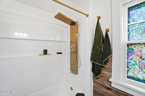 Tiny photo for 2306 Eastbrook Drive, Toledo, OH 43613 (MLS # 10006173)