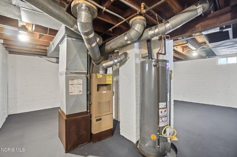 Tiny photo for 2306 Eastbrook Drive, Toledo, OH 43613 (MLS # 10006173)