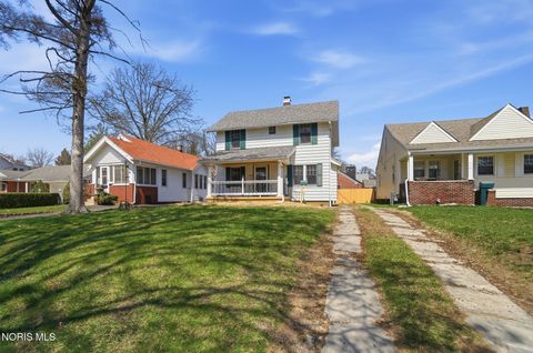 Tiny photo for 2306 Eastbrook Drive, Toledo, OH 43613 (MLS # 10006173)