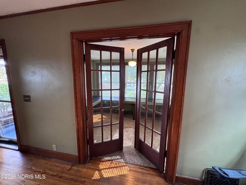 Tiny photo for 3737 Lockwood Avenue, Toledo, OH 43612 (MLS # 10004485)