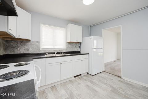 Tiny photo for 1730 Park Street, Findlay, OH 45840 (MLS # 10006649)