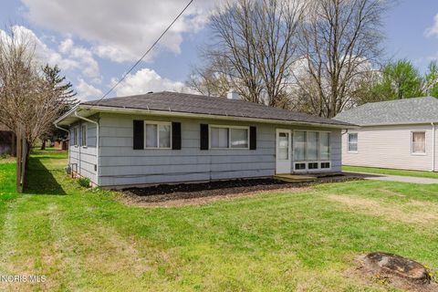 Tiny photo for 1730 Park Street, Findlay, OH 45840 (MLS # 10006649)