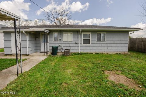 Tiny photo for 1730 Park Street, Findlay, OH 45840 (MLS # 10006649)
