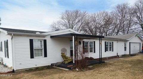Photo of 4014 County Road 139, McComb, OH 45858 (MLS # 10004627)