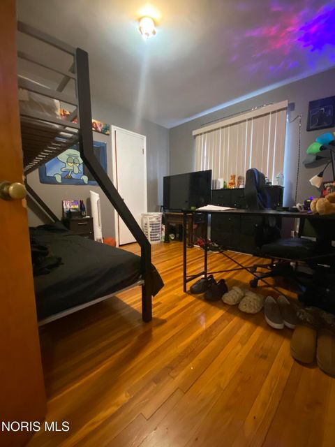 Tiny photo for 2129 Wyndhurst Road, Toledo, OH 43607 (MLS # 10005881)