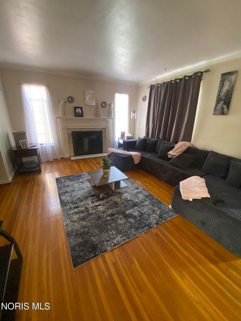 Tiny photo for 2129 Wyndhurst Road, Toledo, OH 43607 (MLS # 10005881)