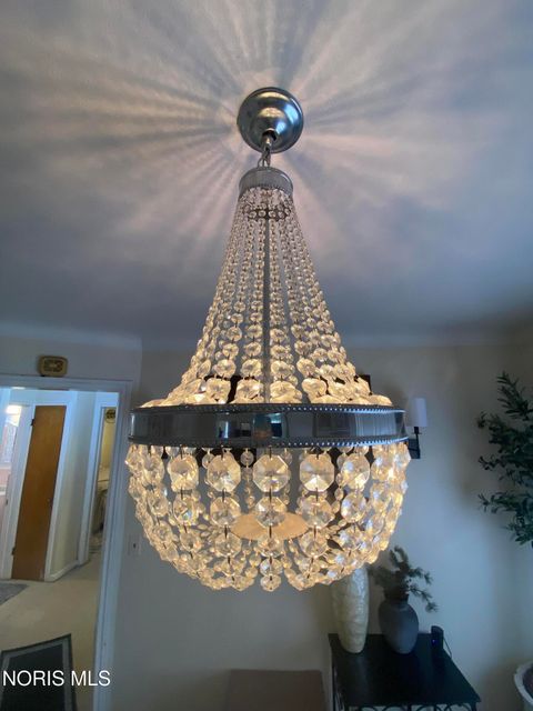 Tiny photo for 2129 Wyndhurst Road, Toledo, OH 43607 (MLS # 10005881)