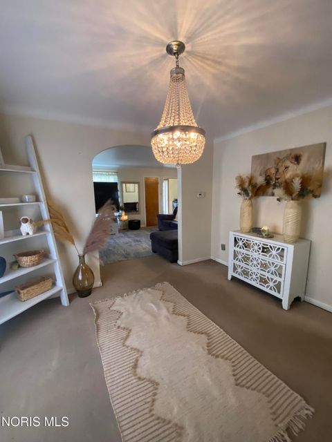 Tiny photo for 2129 Wyndhurst Road, Toledo, OH 43607 (MLS # 10005881)