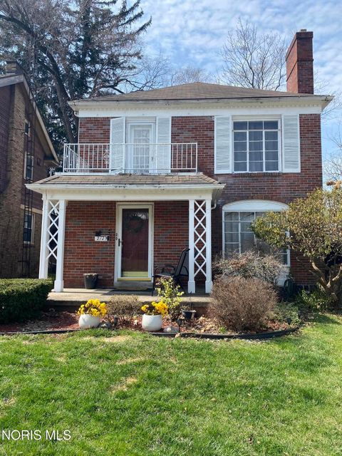 Photo of 2129 Wyndhurst Road, Toledo, OH 43607 (MLS # 10005881)