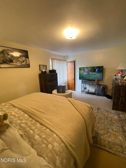 Tiny photo for 2129 Wyndhurst Road, Toledo, OH 43607 (MLS # 10005881)