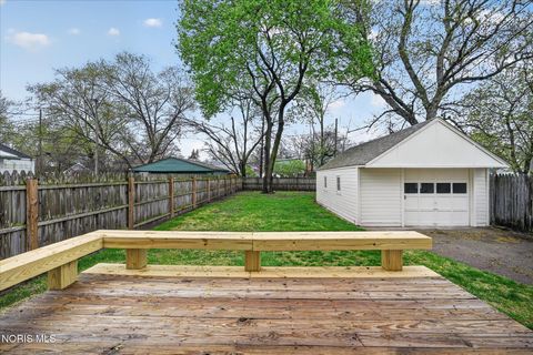 Tiny photo for 3725 Kershaw Avenue, Toledo, OH 43613 (MLS # 10006491)