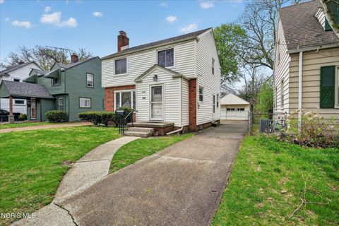 Tiny photo for 3725 Kershaw Avenue, Toledo, OH 43613 (MLS # 10006491)