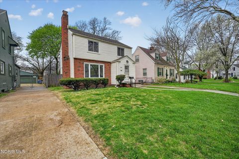 Tiny photo for 3725 Kershaw Avenue, Toledo, OH 43613 (MLS # 10006491)