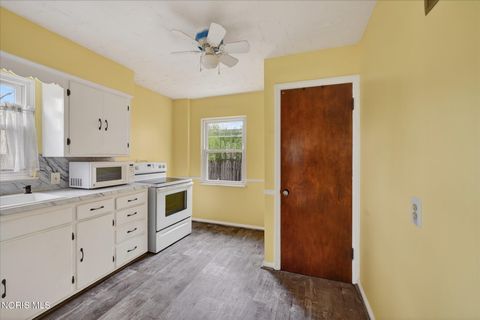 Tiny photo for 3725 Kershaw Avenue, Toledo, OH 43613 (MLS # 10006491)